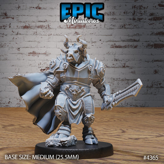Minotaur Paladin (3 Variants Available) - Epic Miniatures