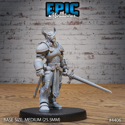 Beast Folk Paladin (3 Variants Available) - Epic Miniatures