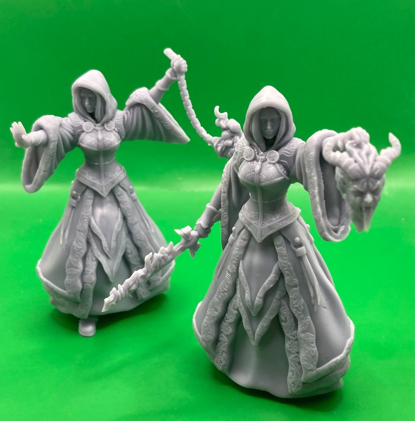 High Sorceress (3 Variants Available) - Epic Miniatures