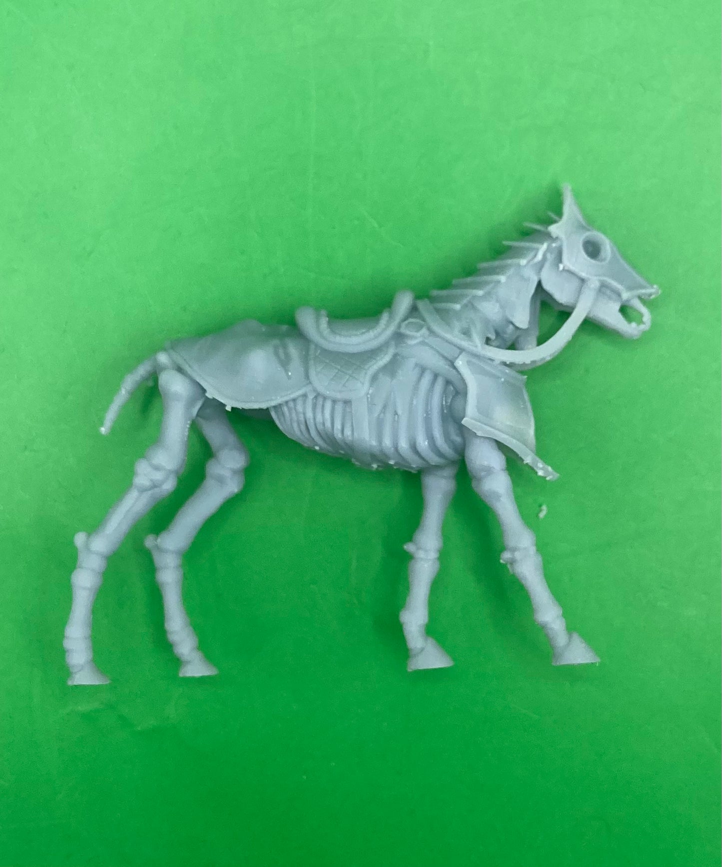 Skeleton Army Horse (2 Variants Available) - Epic Miniatures