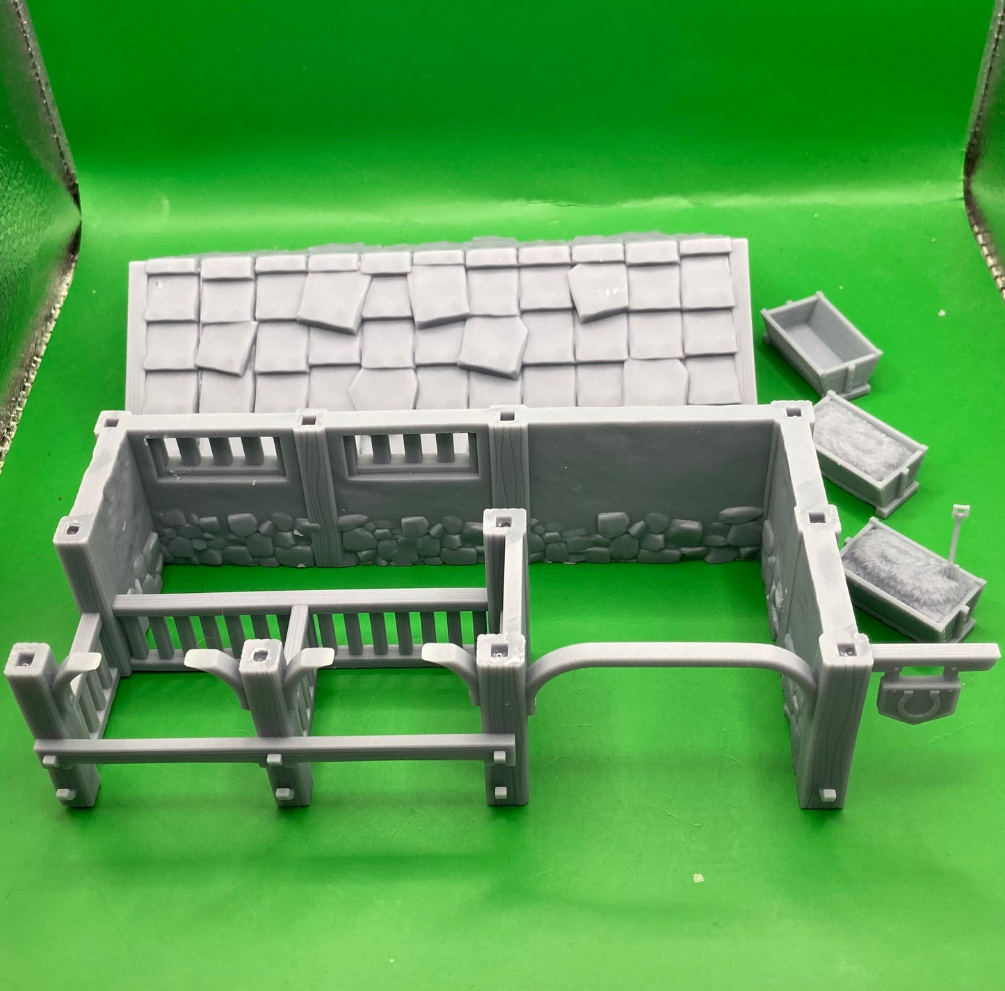 Town Stables - Epic Miniatures