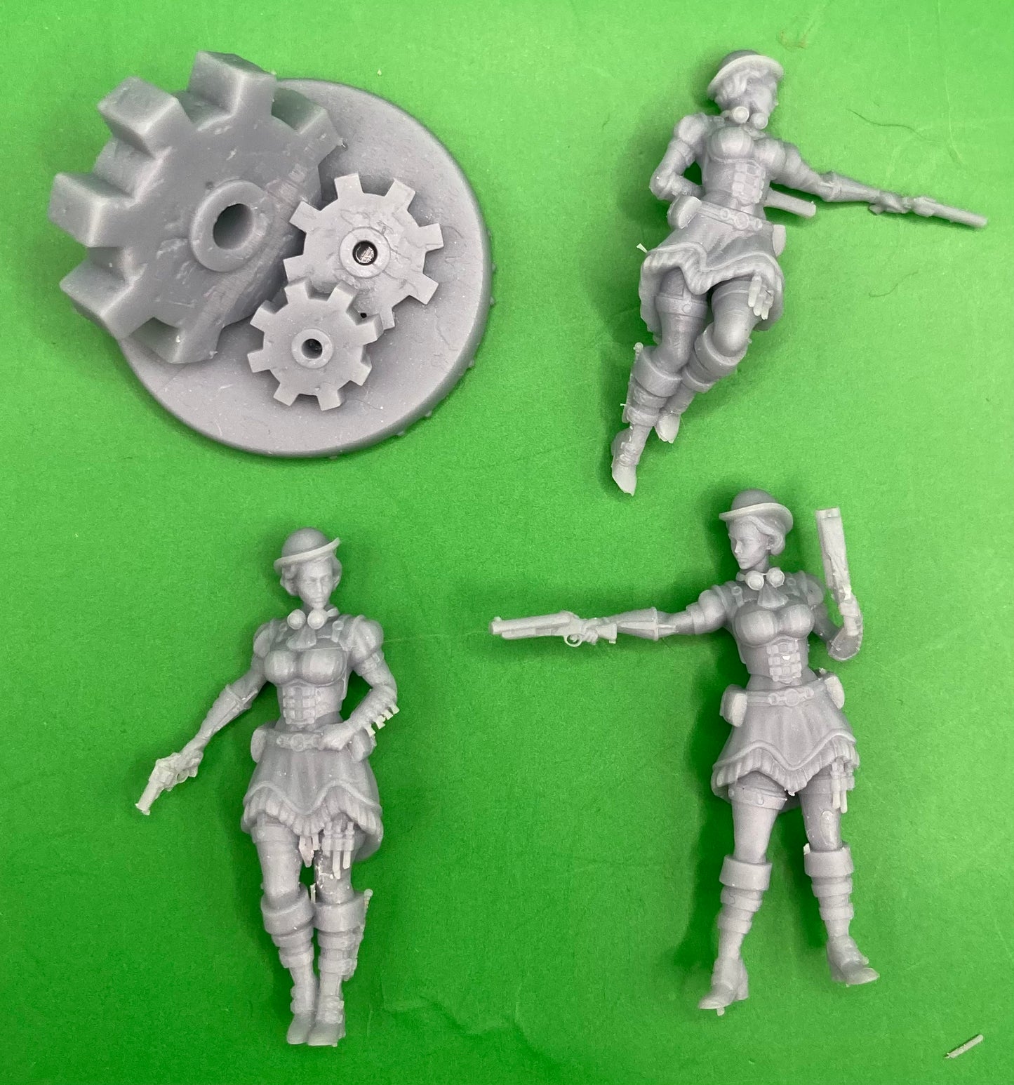 Gunner Dorothy (3 Variants Available) - Epic Miniatures
