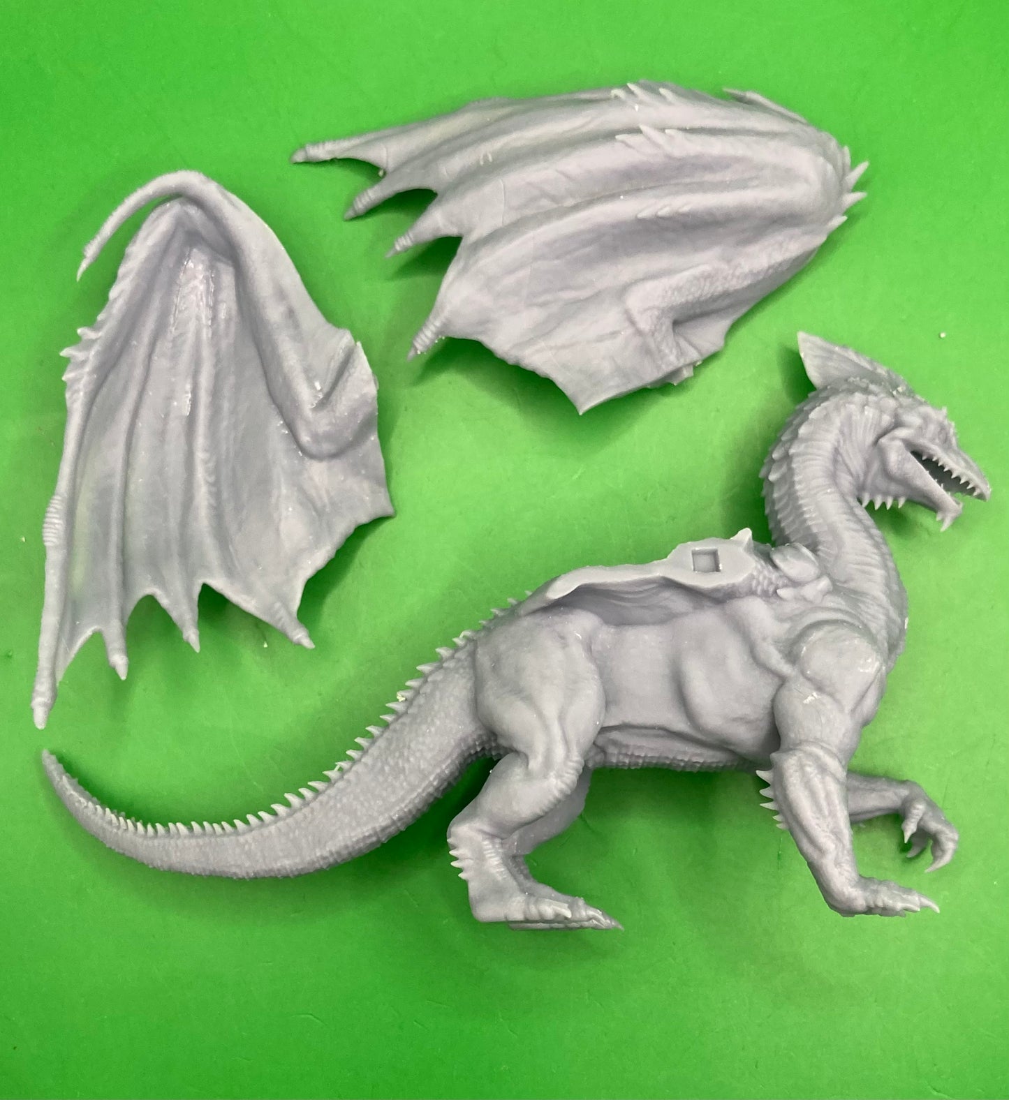 White Dragon (3 Variants Available) - Epic Miniatures