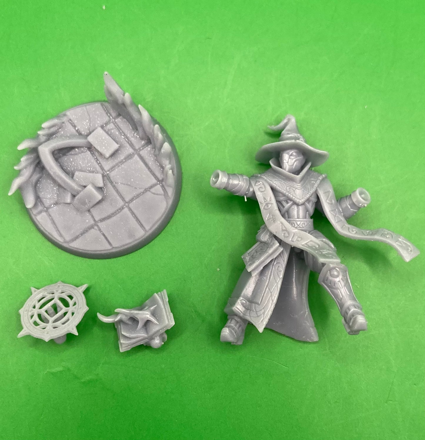 Amber Secretflame (2 Variants Available) - Artisan Guild