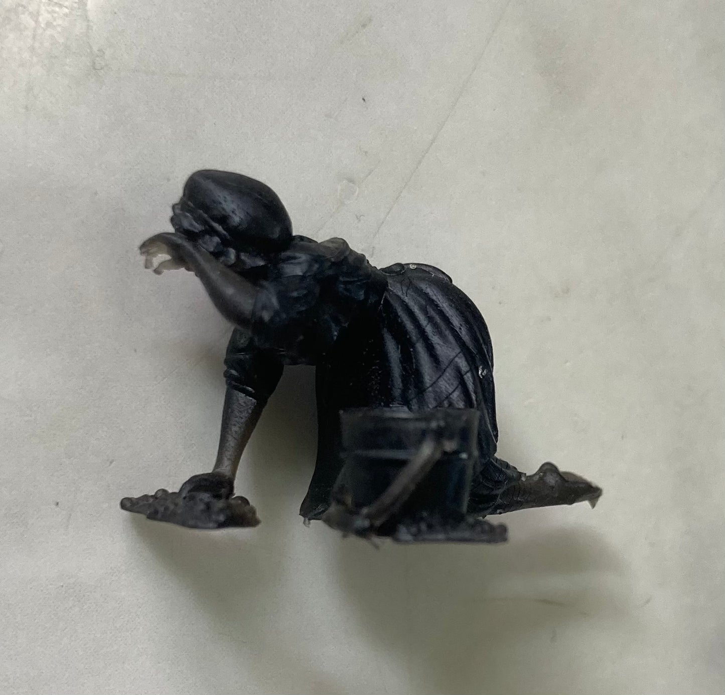 Villagers, Set 5 (4 Variants Available) - Epic Miniatures