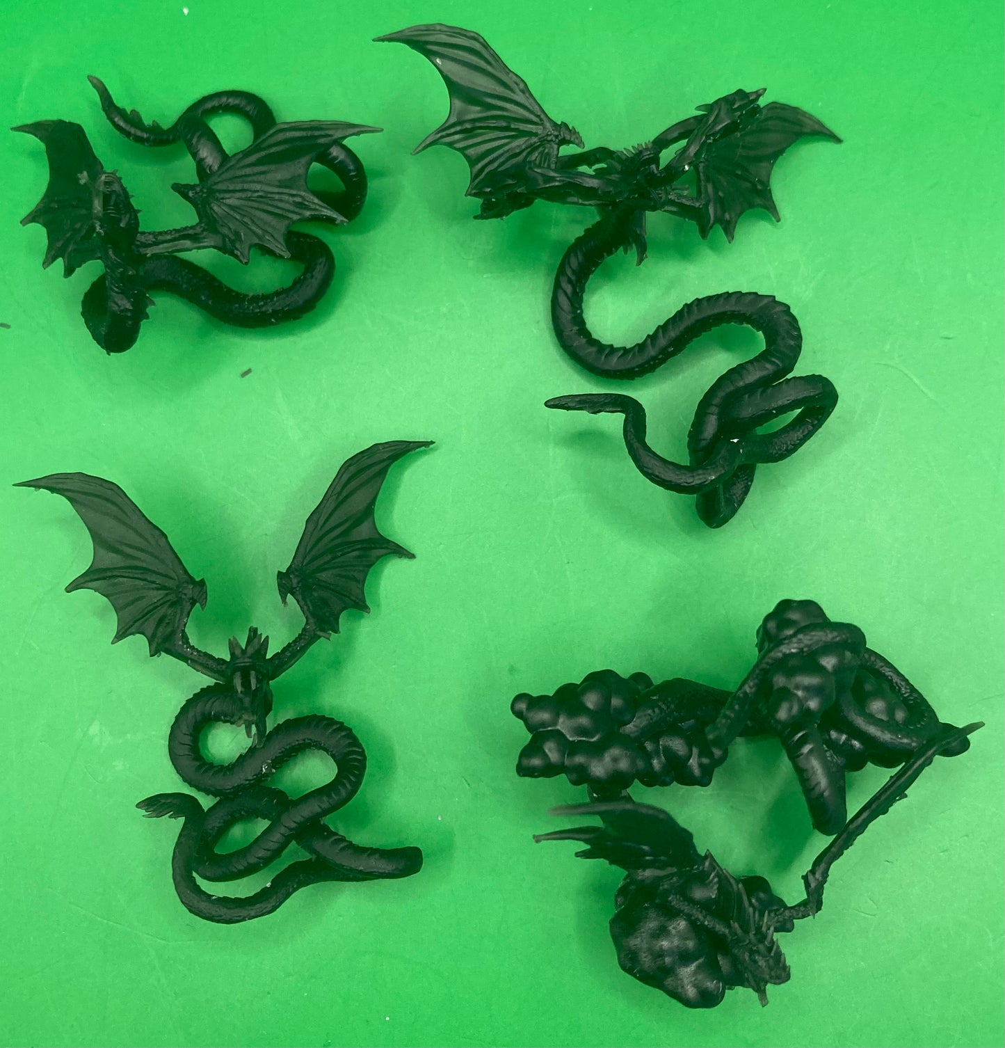 Flying Snake (4 Variants Available) - Epic Miniatures