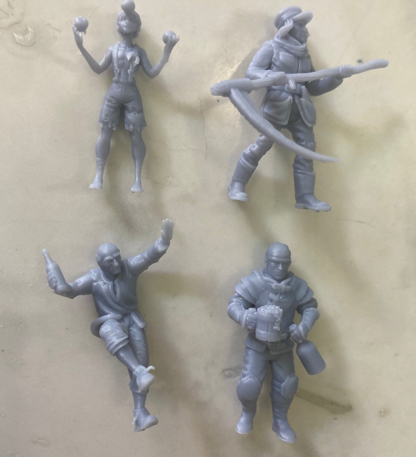 Villagers, Set 1 (4 Variants Available) - Epic Miniatures