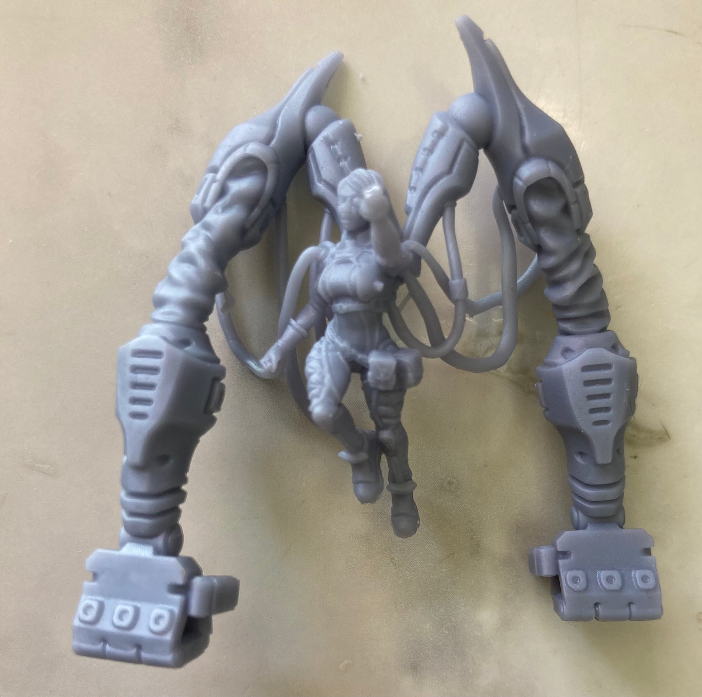 Brigitte Holt - Robot Maker (2 Variants Available) - Print Minis