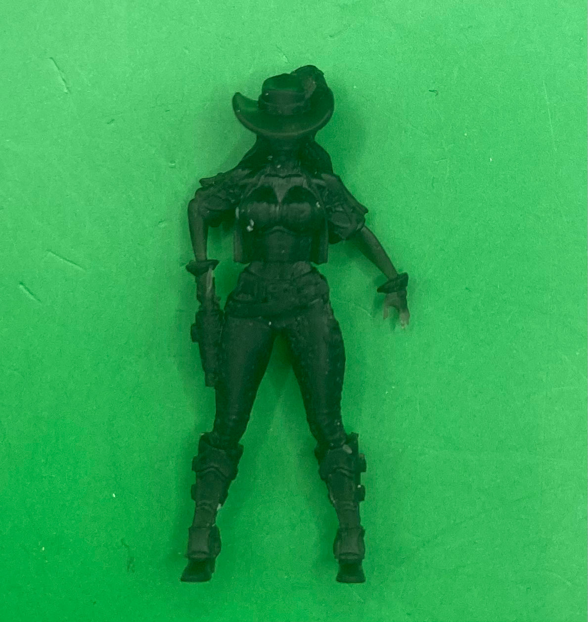 Female Gunslinger (3 Variants Available) - Epic Miniatures
