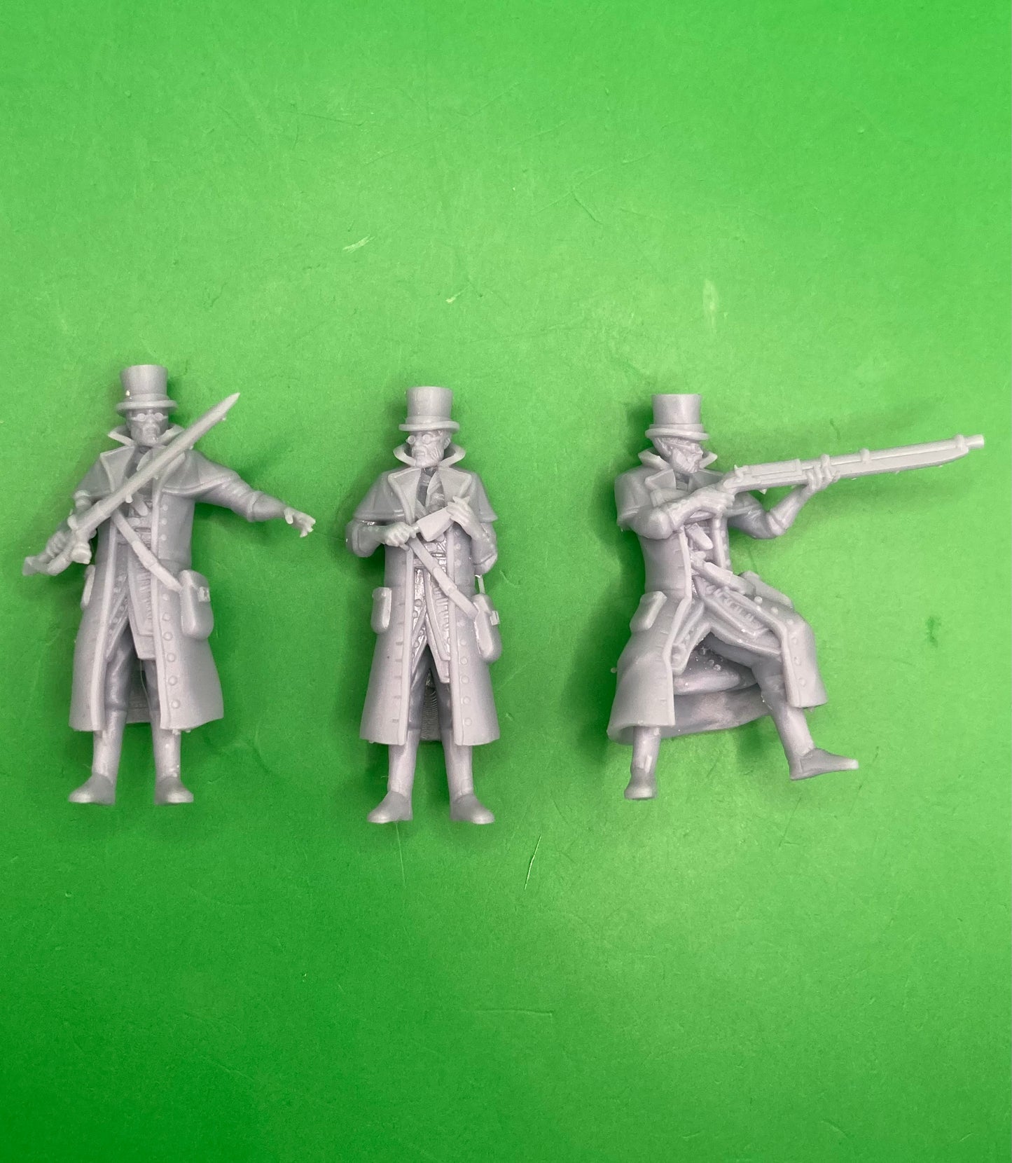 Doctor Arthur Gibbs (3 Variants Available) - Epic Miniatures