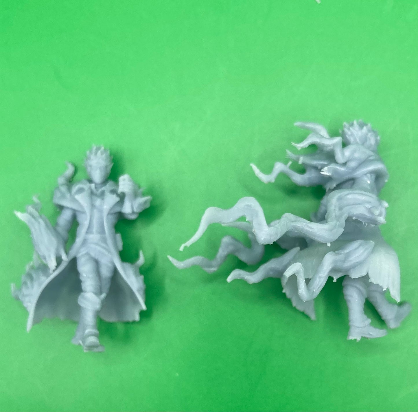 Fire Genasi Adventurer (4 Variants Available) - Epic Miniatures