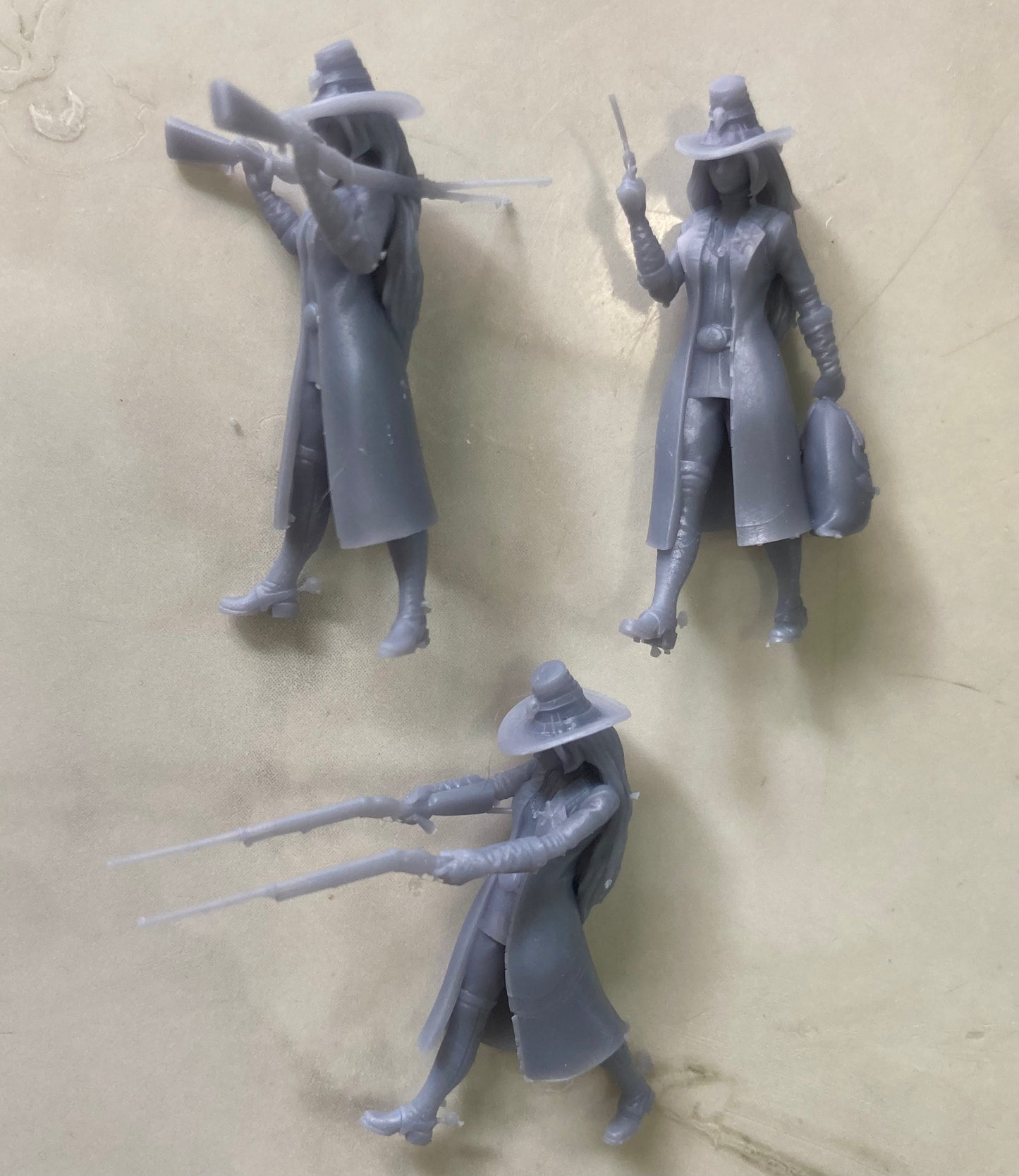 Sheriff, Female (3 Variants Available) - Epic Miniatures