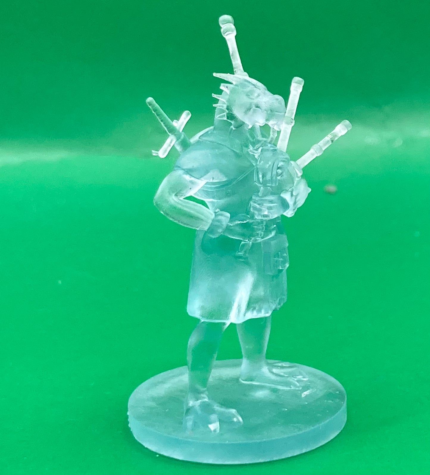 Dragonborn Male Bard with Bagpipes - MZ4250
