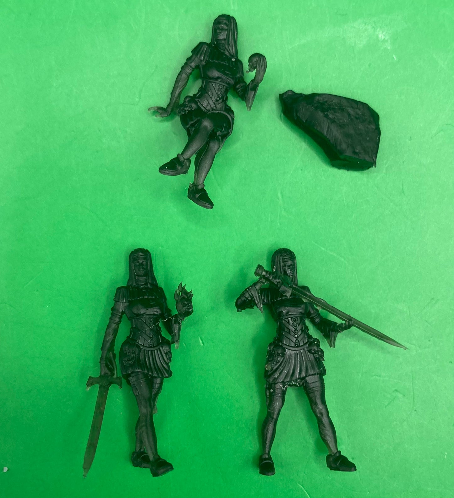 Dark Nun (3 Variants Available) - Epic Miniatures