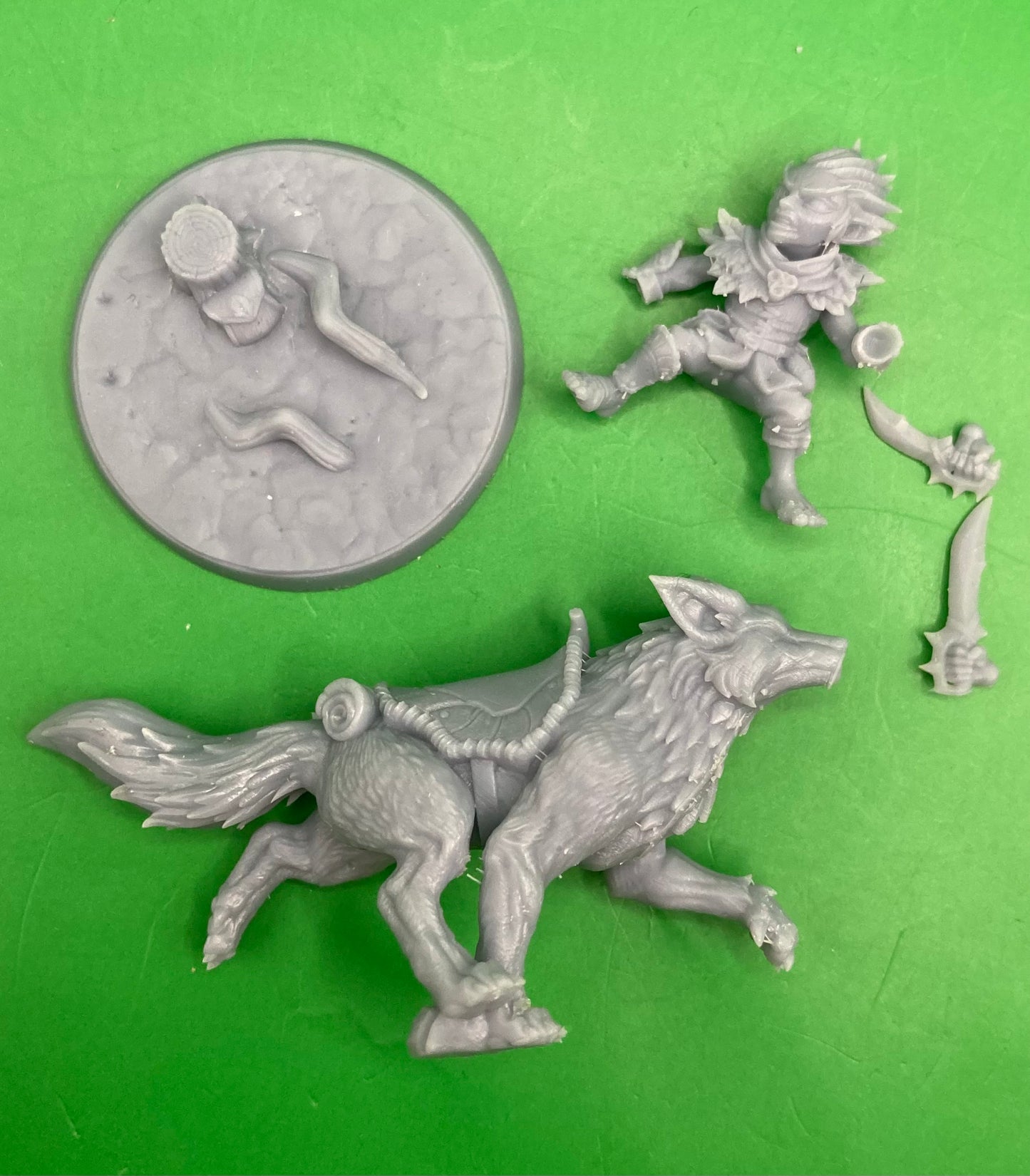 Lurikeen Fox Riders (4 Variants Available) - Artisan Guild