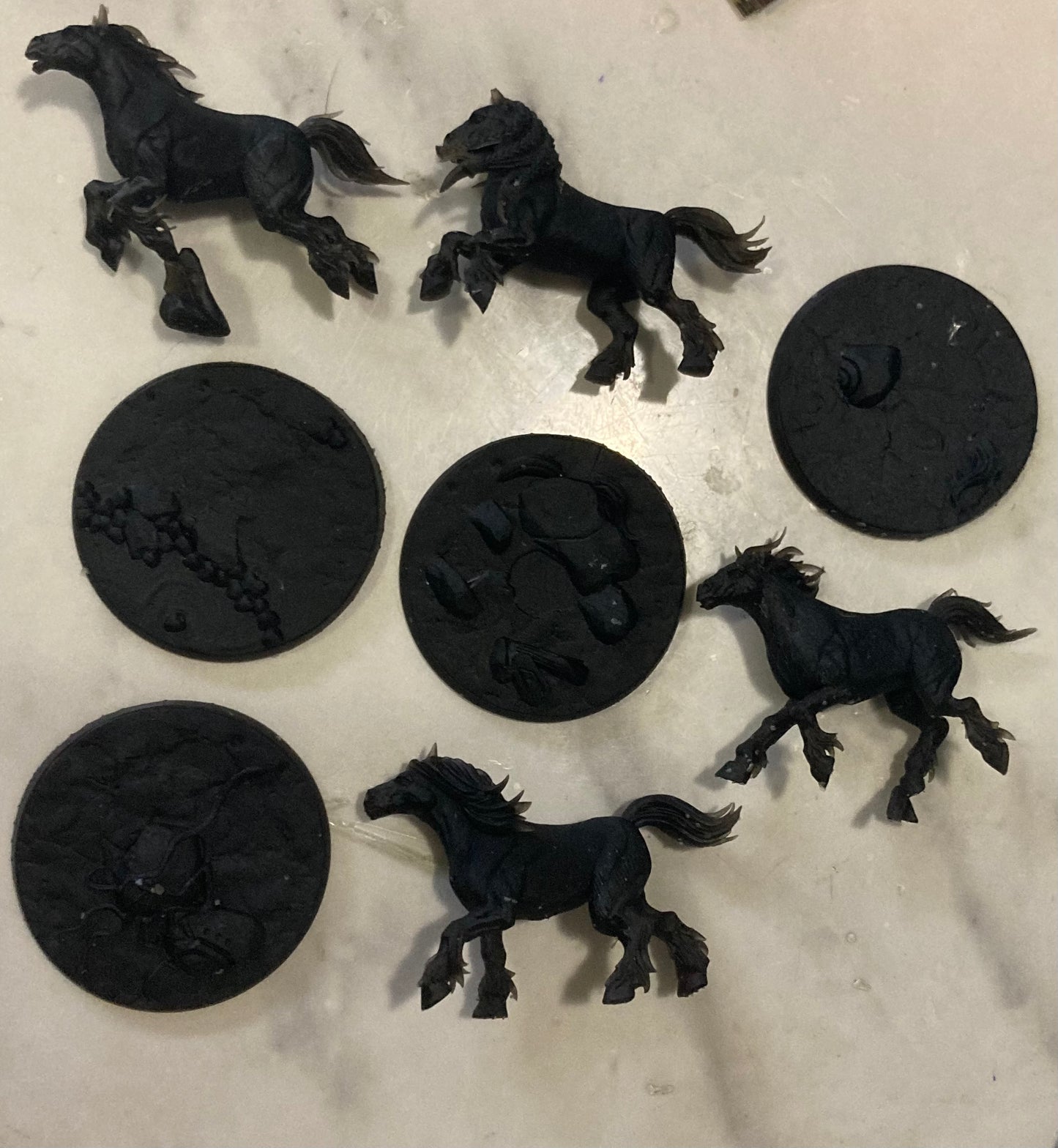 Skutagaard Wild Horses (4 Variants Available) - Artisan Guild