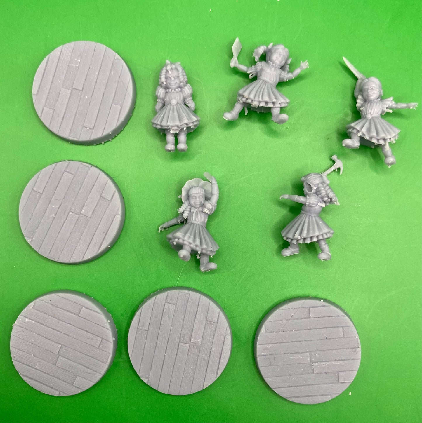 Creepy Dolls (5 Variants Available) - Dragon Trapper's Lodge