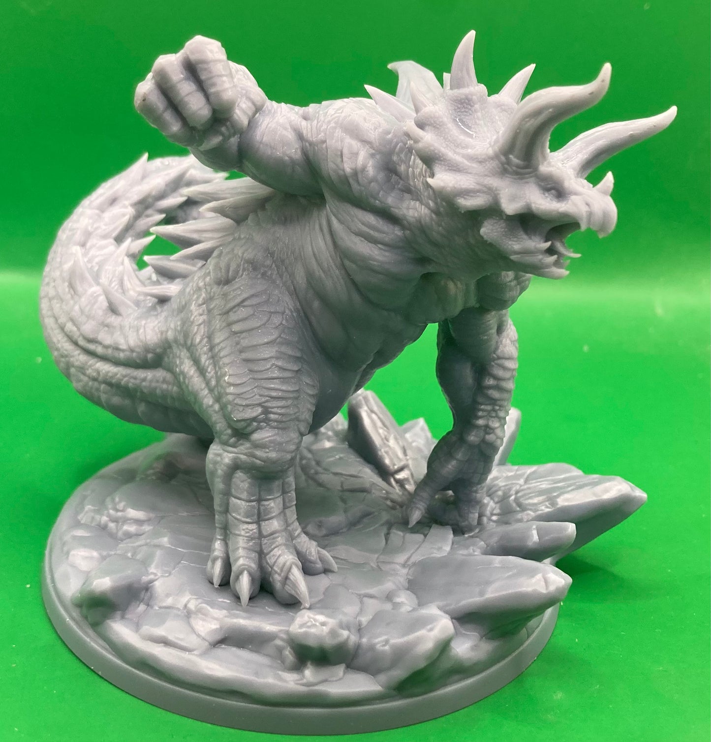Tricerahulk - Dragon Trapper's Lodge