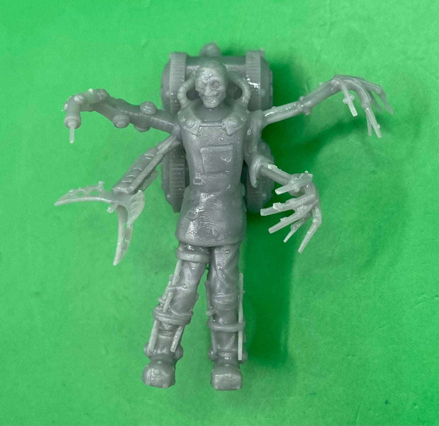 Cyborg Medic (3 Variants Available) - Invictus Miniatures