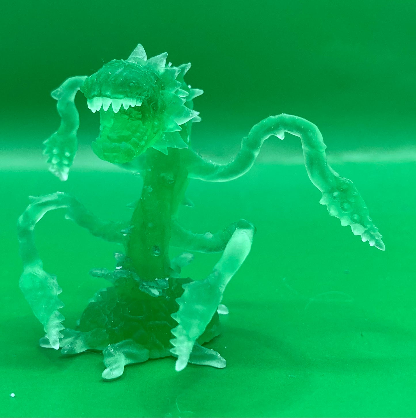 Man Eating Plant (8 Variants Available) - Epic Miniatures