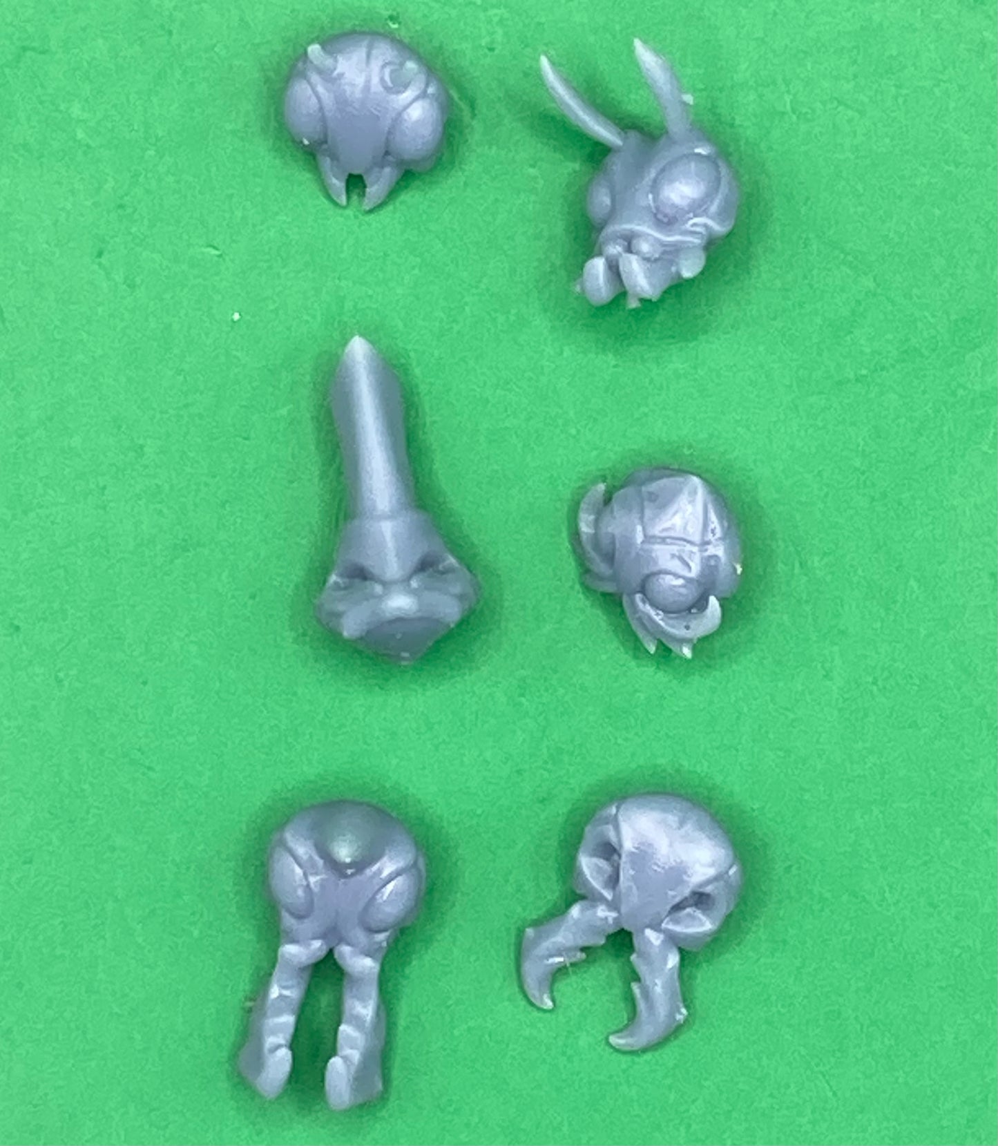Broodsworn Zanzipede and Rider Heads, Insect Folk Customisation Pack (6 Variants Available) - Battle Yak