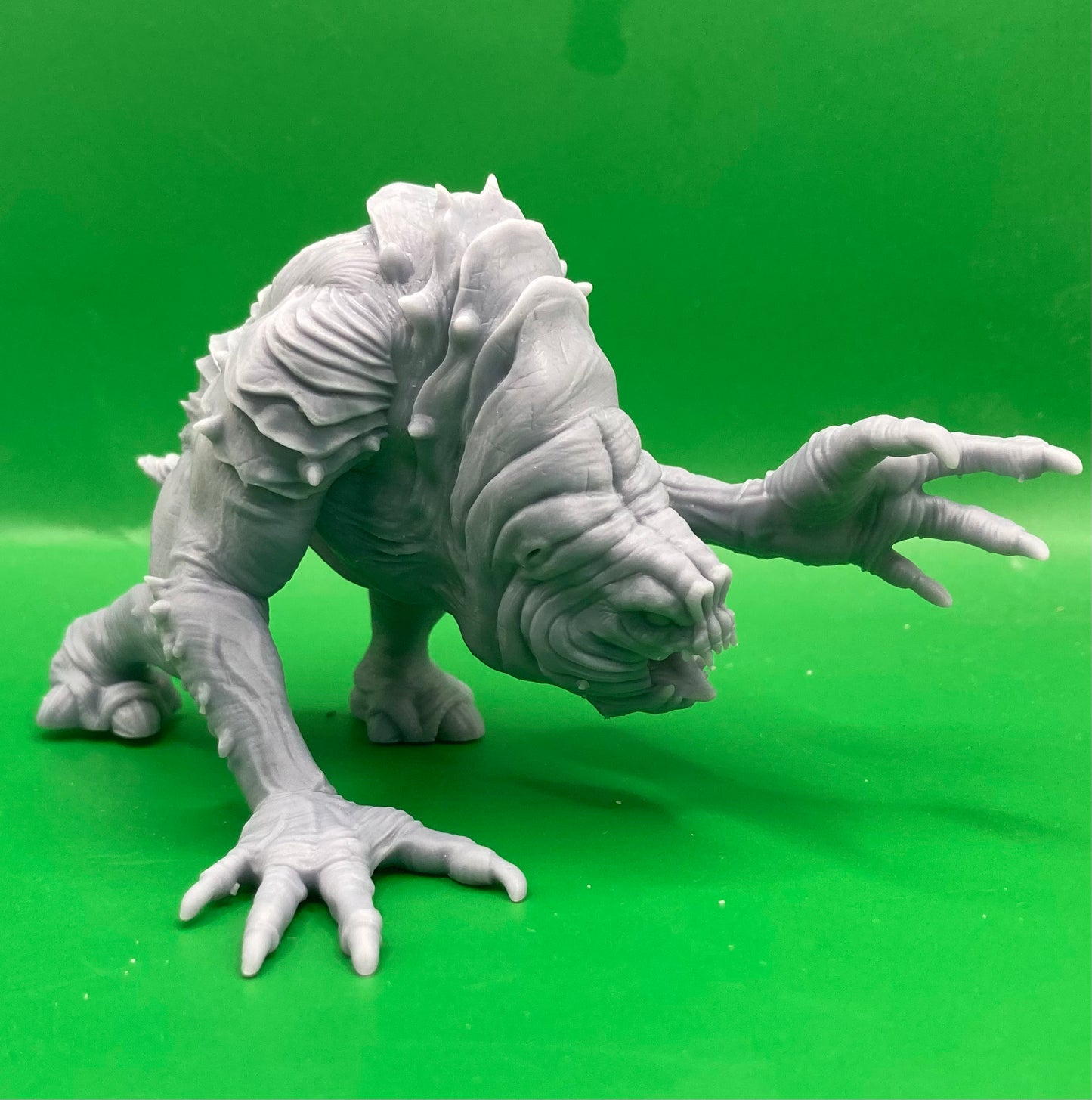 Pit Beast (3 Variants Available) - Invictus Miniatures