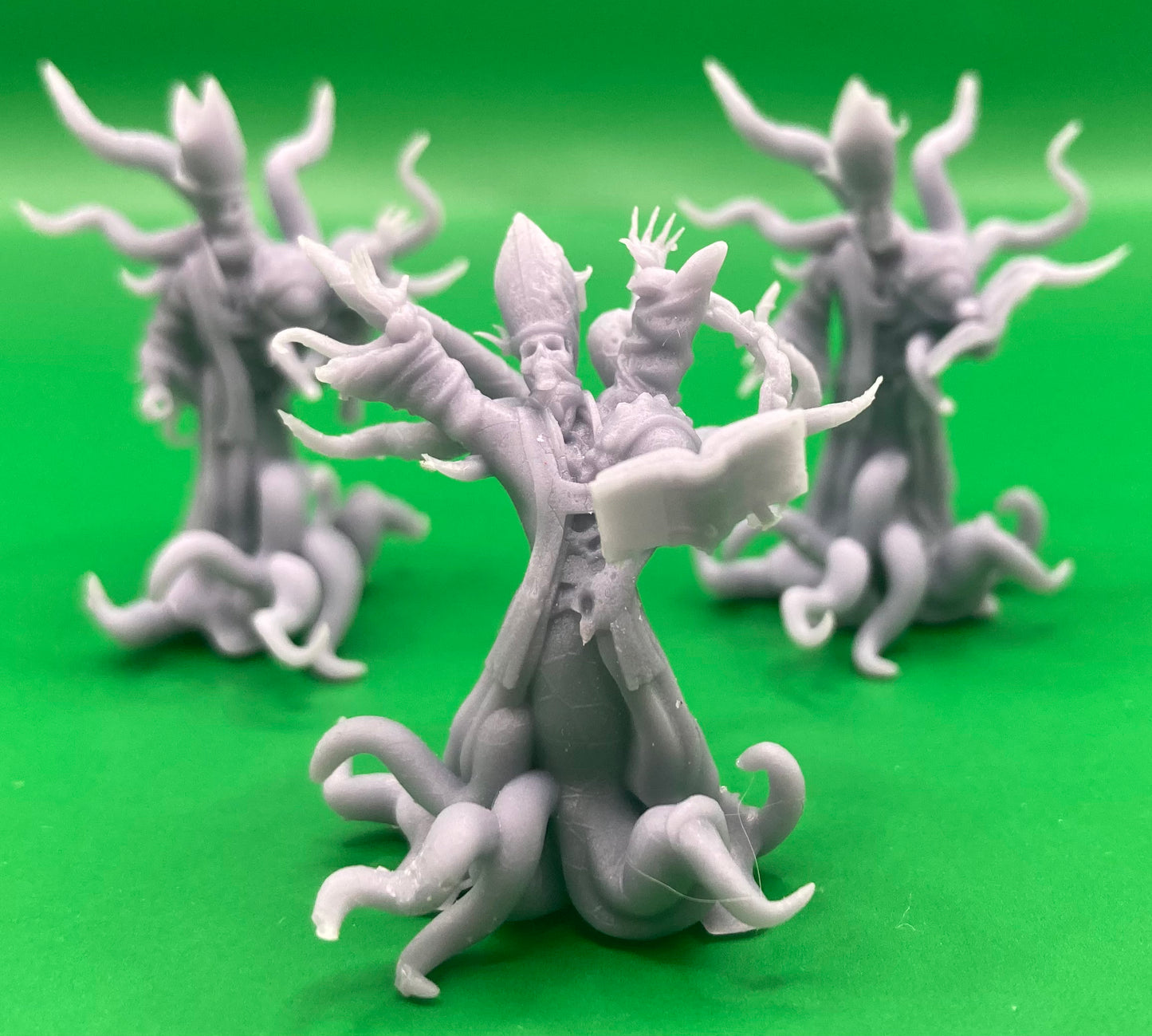 Eternal High Priest (3 Variants Available) - Epic Miniatures