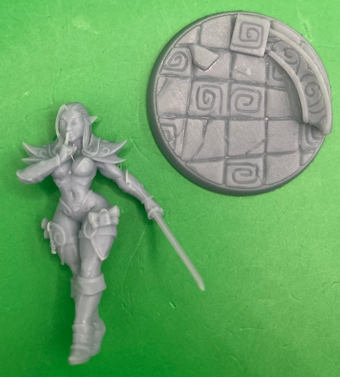 Lythalia, Whisperer of Secrets - Artisan Guild