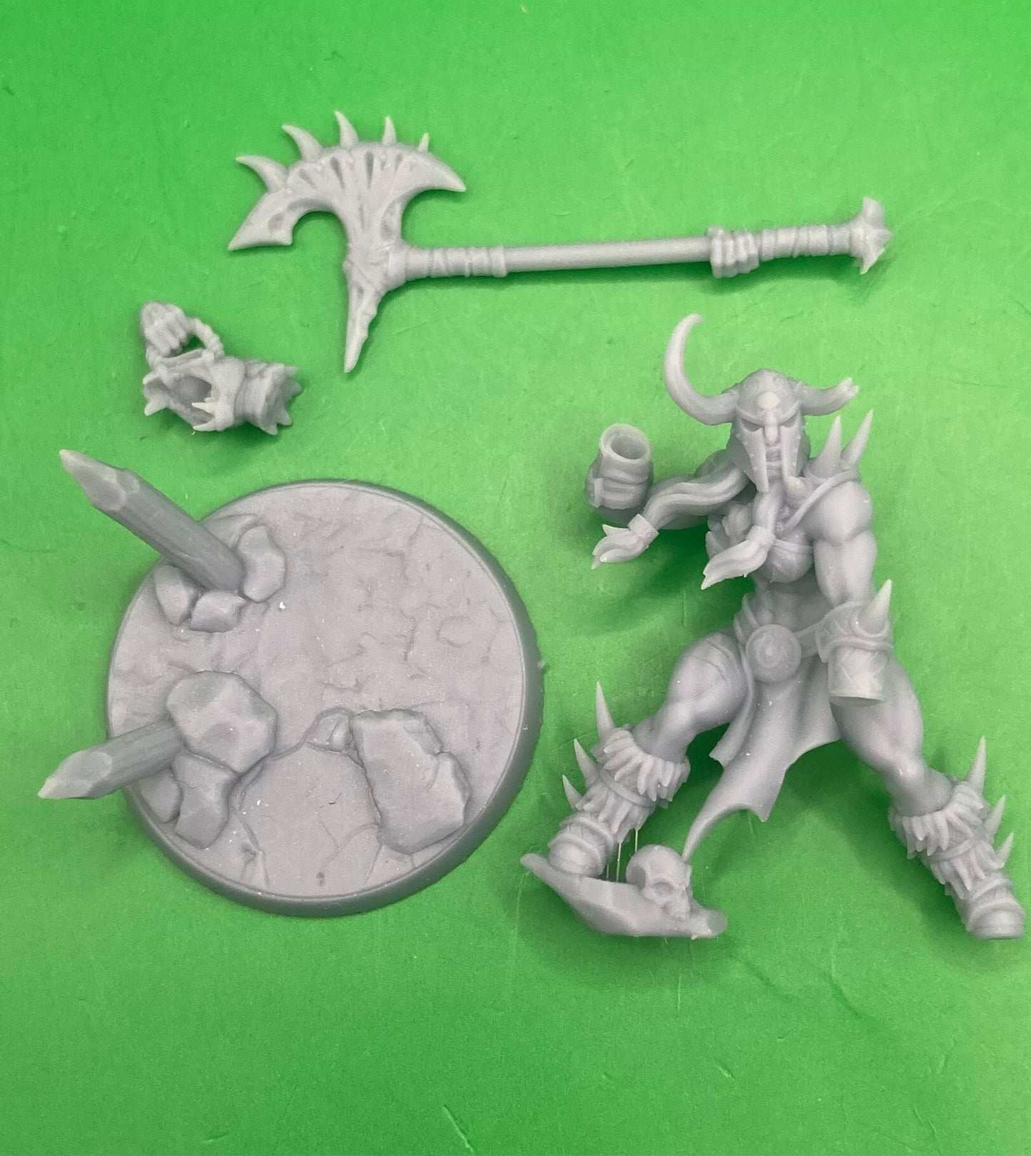 Brunilde Snakeslayer (2 Variants Available) - Artisan Guild