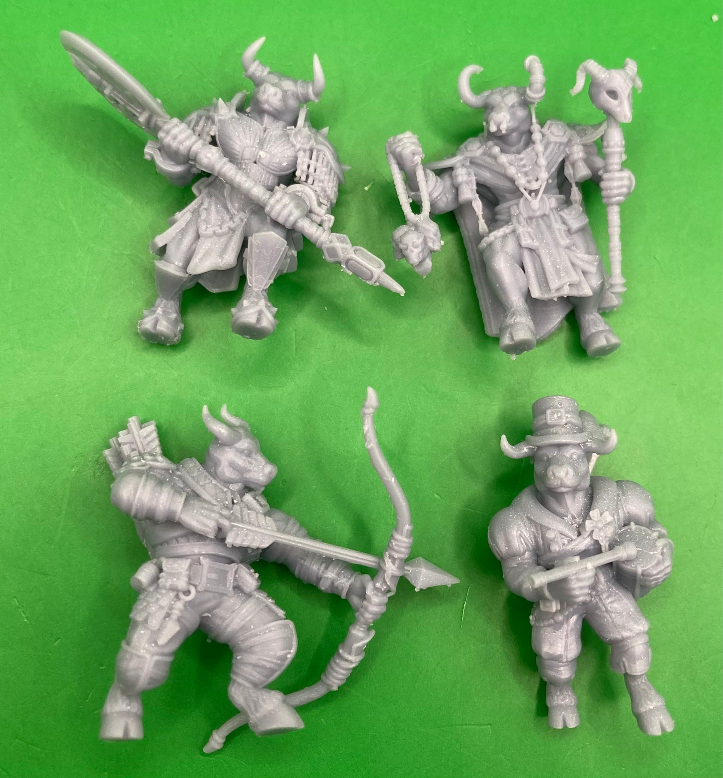 Minotaur Tribe - Set 1 (4 Variants Available) - Epic Miniatures