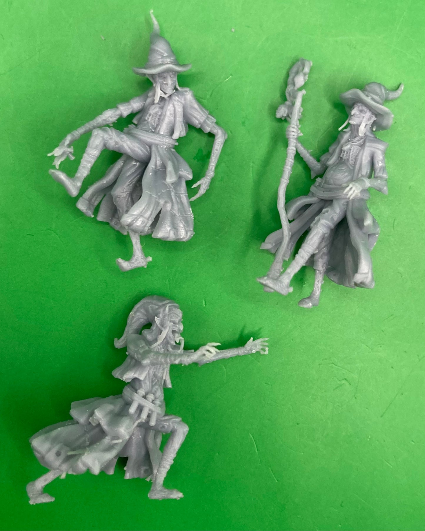 Possessed Hags (3 Variants Available) - Epic Miniatures