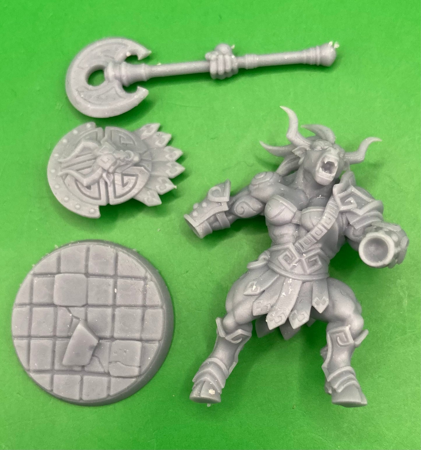 Labyrinth Minoc D (2 Variants Available) - Artisan Guild