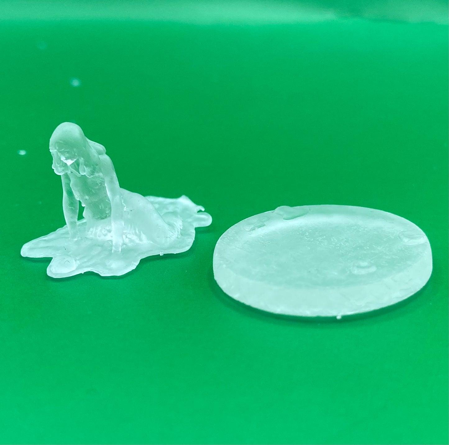 Slime Heroine (5 Variants Available) - Epic Miniatures
