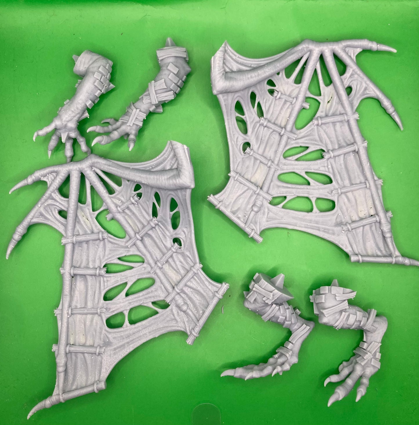 Windmill Mimic Dragon (2 Variants Available) - Dragon Trapper's Lodge