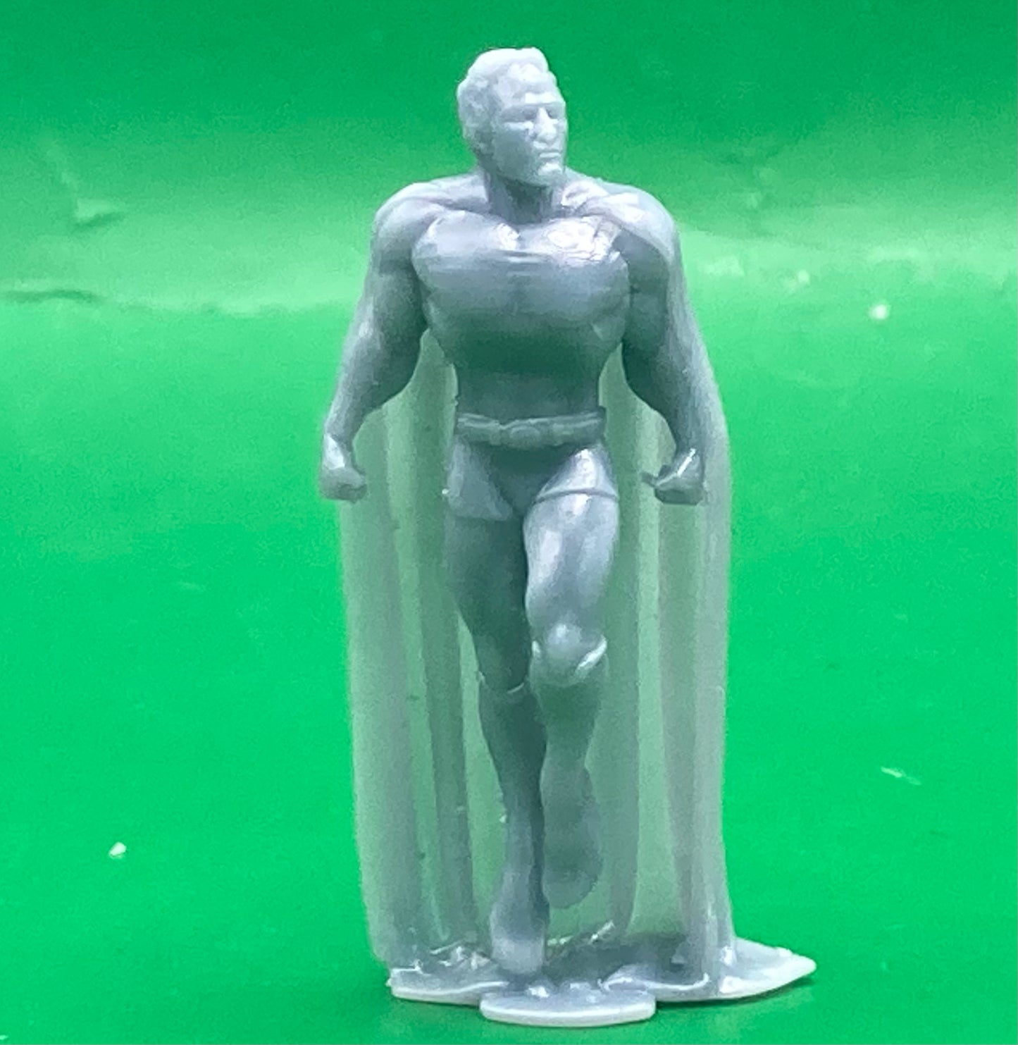 Ultra Man - Invictus Miniatures