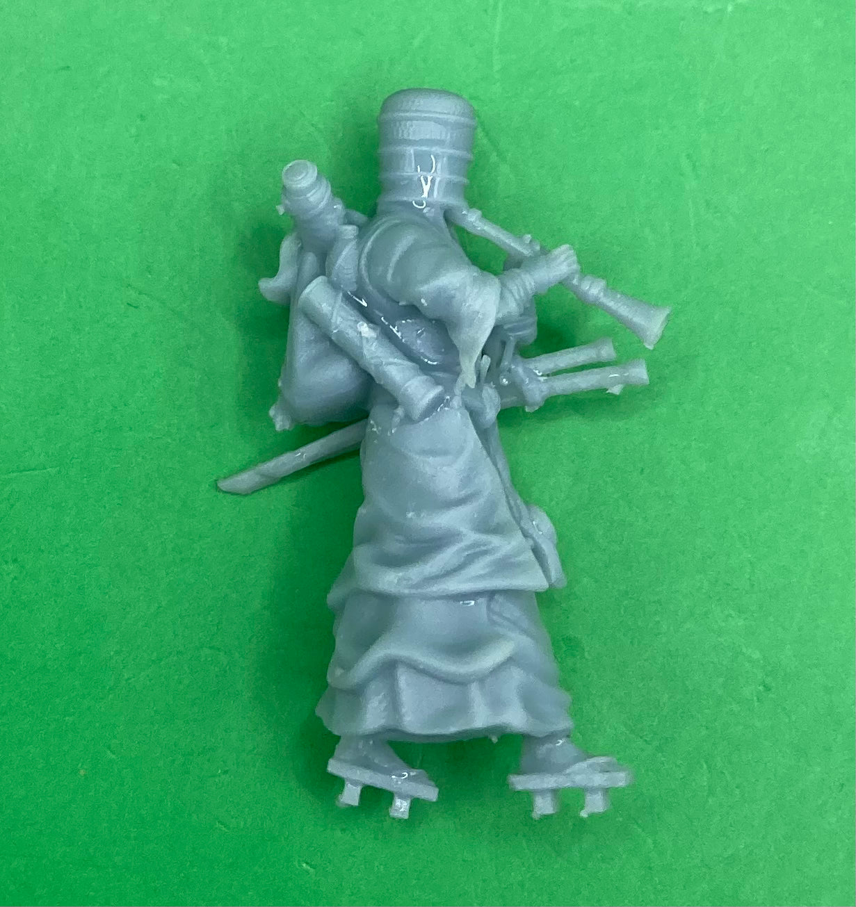 Basket Monk (3 Variants) - Epic Miniatures