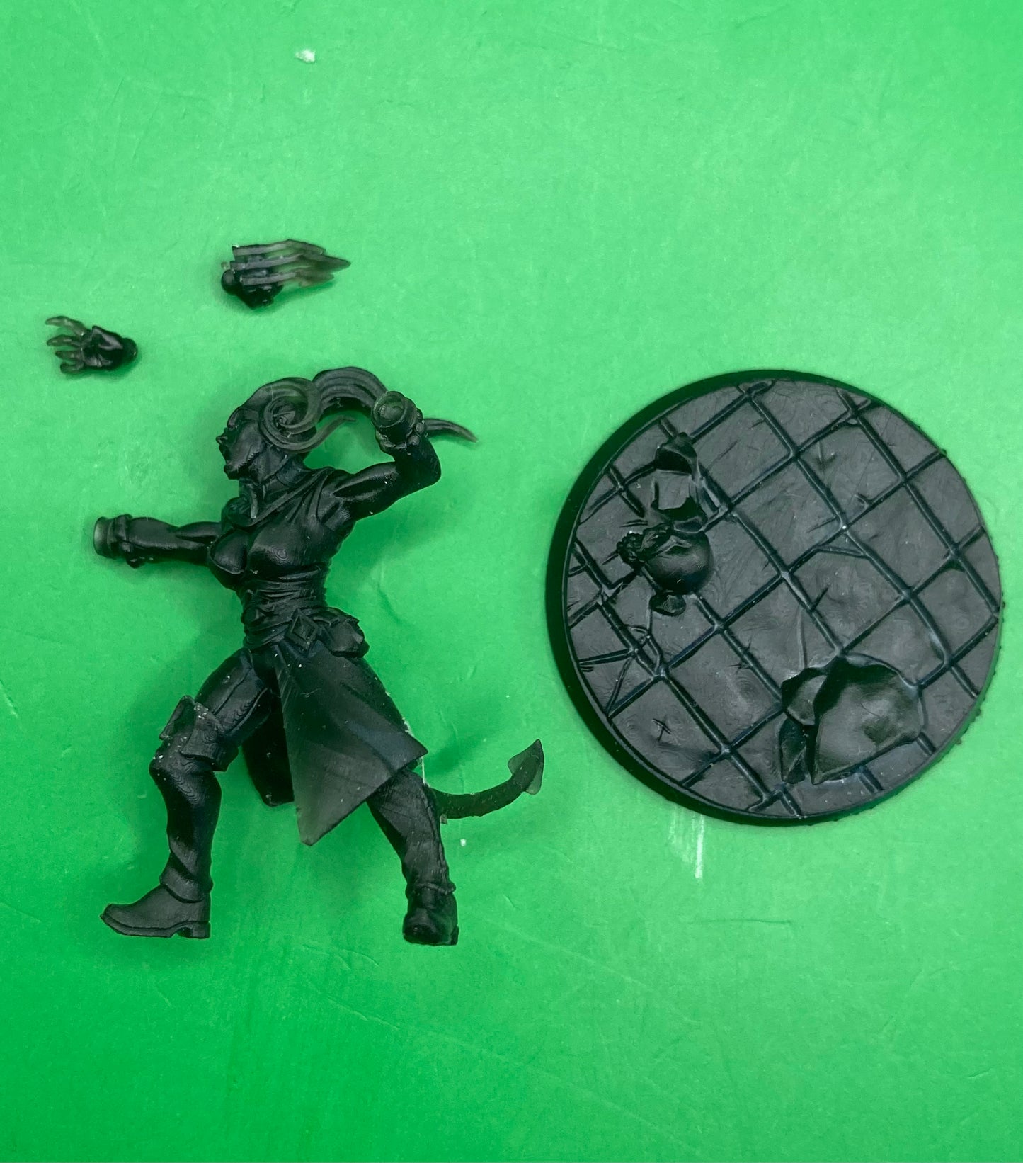 Mezzalfiend Trickster F (2 Variants Available) - Artisan Guild