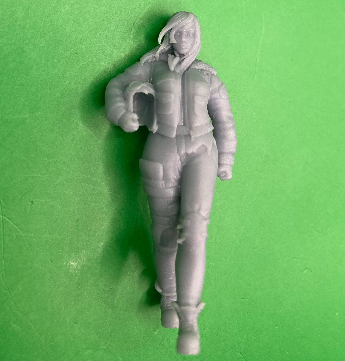 Aviator Girl (3 Variants Available) - Invictus Miniatures