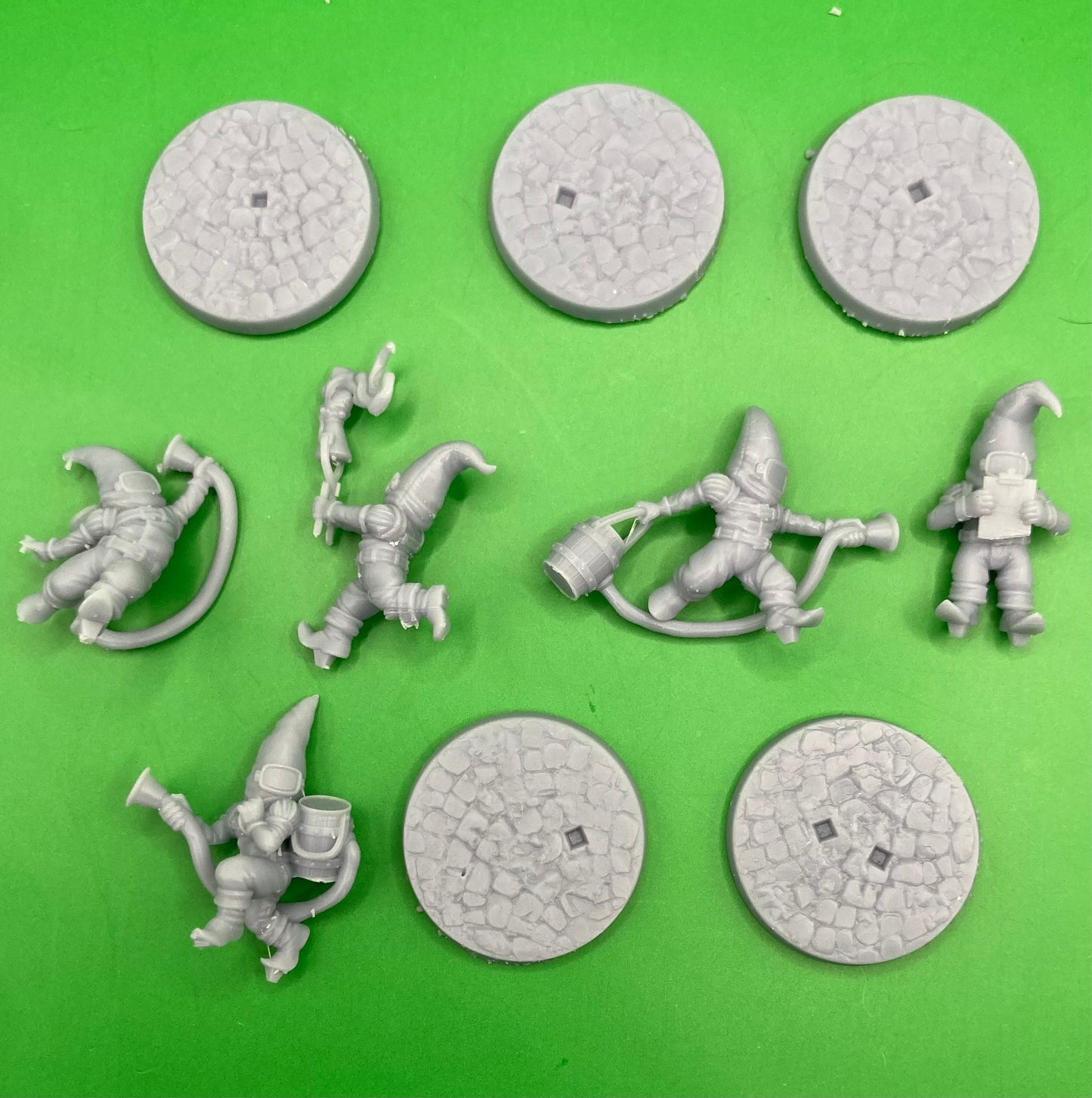 Hazmat Gnomes Set 2 (5 Variants Available) - Dragon Trapper's Lodge