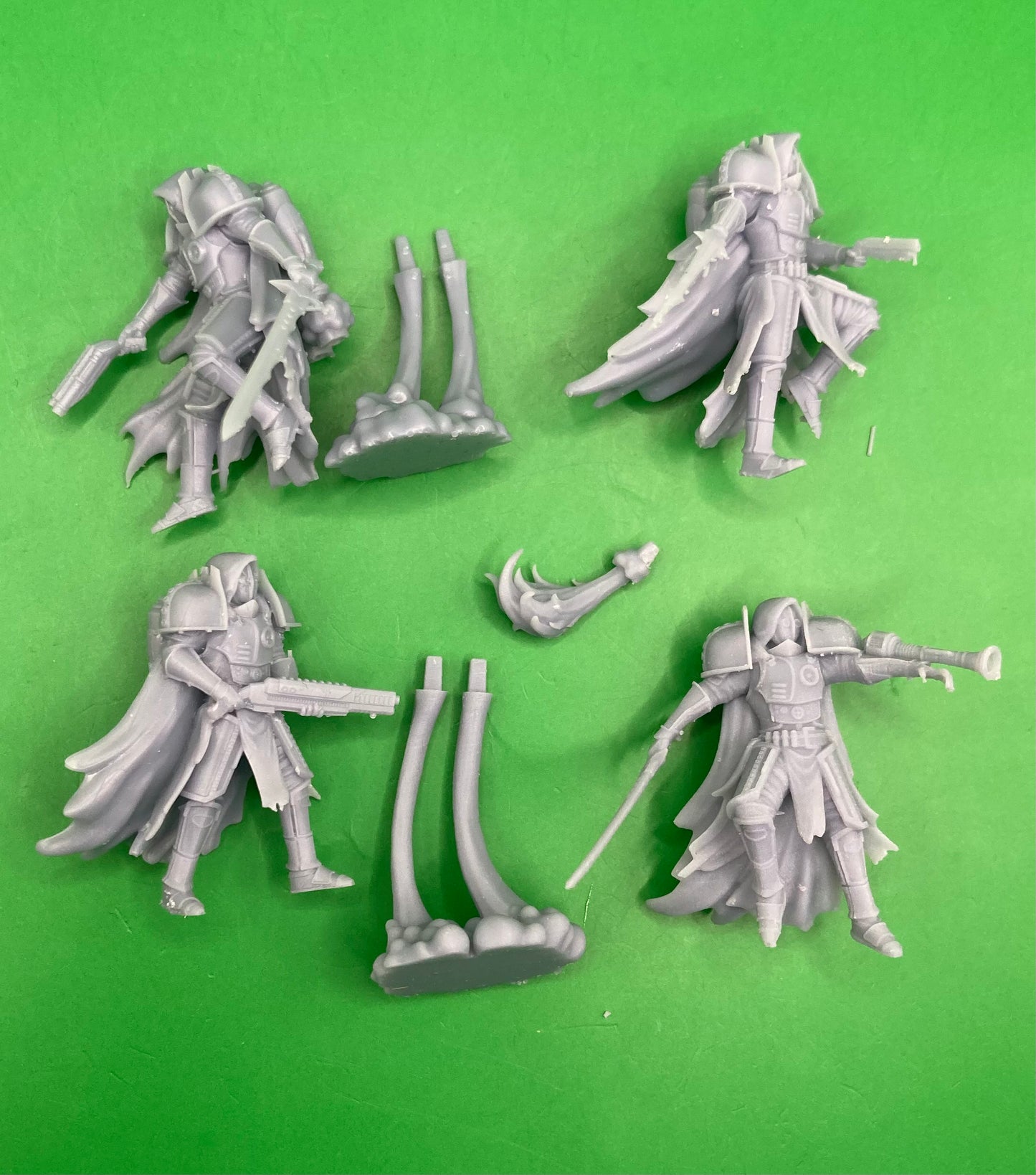 Jetpack Headhunter (4 Variants Available) - Epic Miniatures