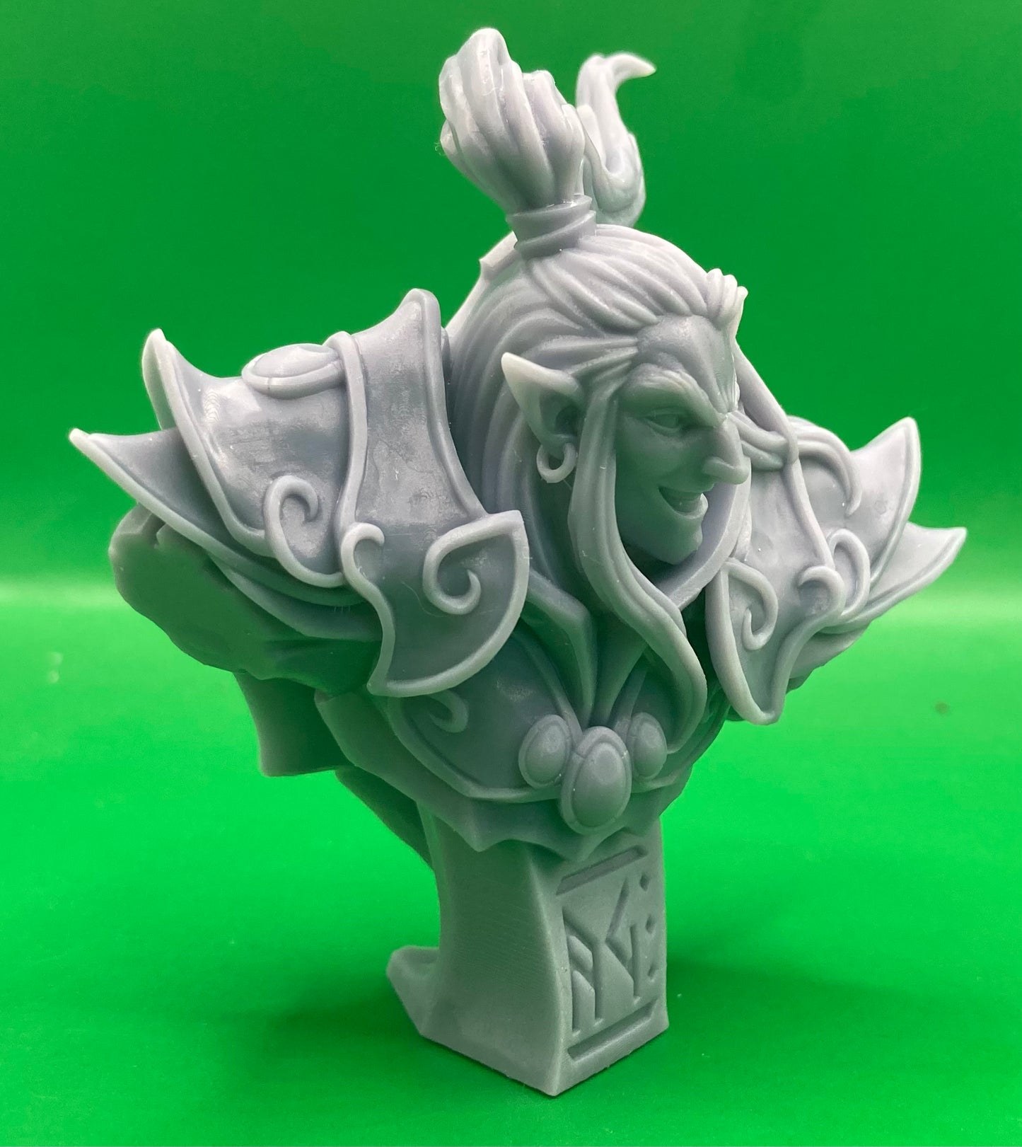 Seraphion, the Lustrous Flame Bust - Artisan Guild
