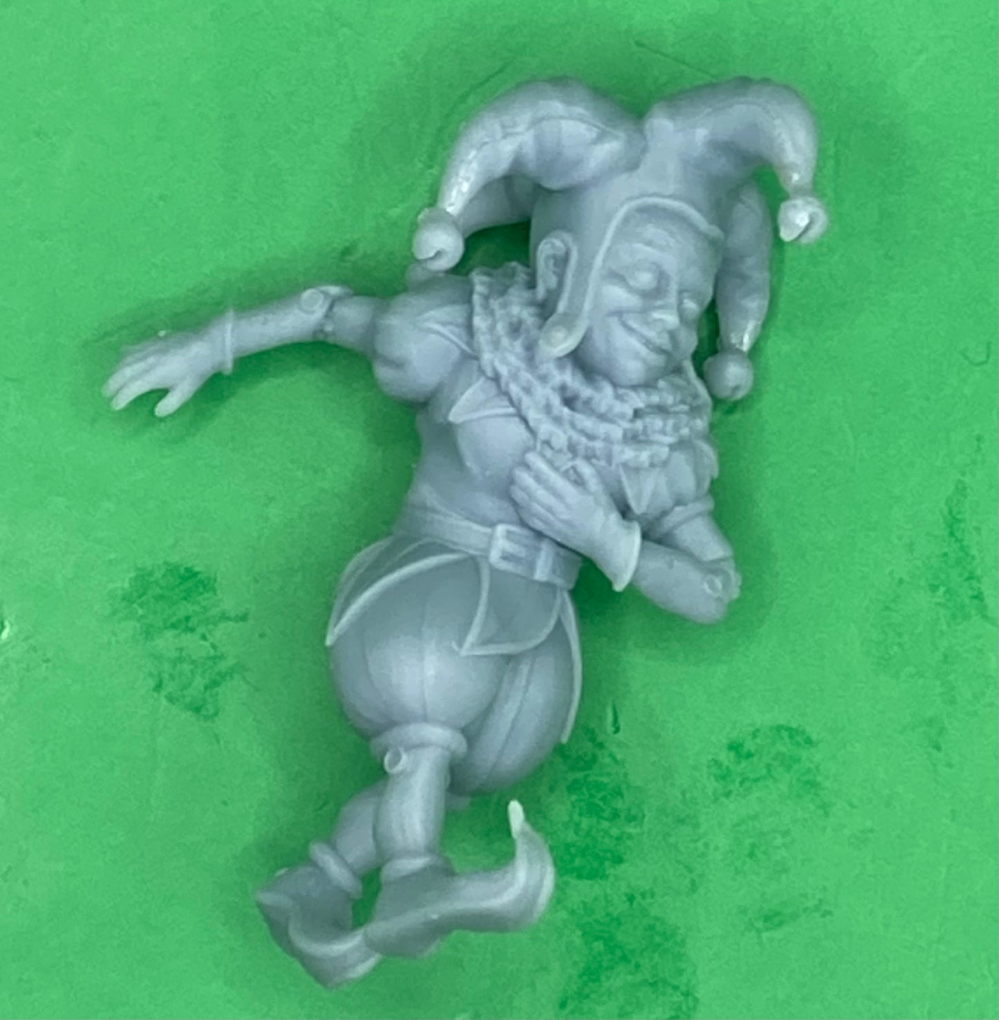 Creepy Clown Constructs (2 Variants Available) - Epic Miniatures