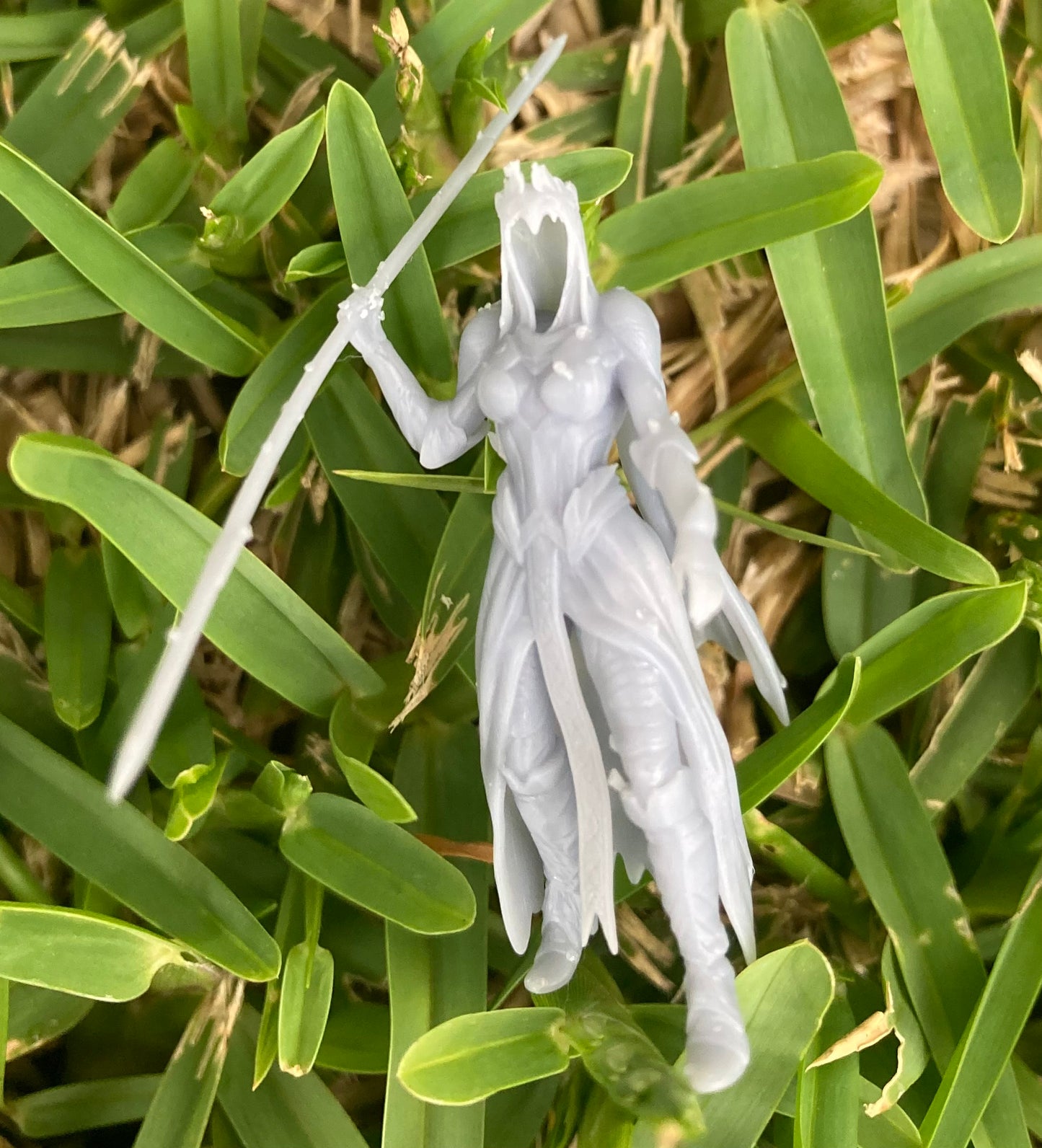 Wraith Female (3 Variants Available) - Epic Miniatures