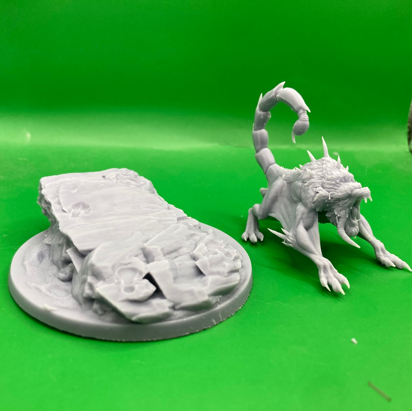 Mandrilcore, Ape Manticore (2 Variants Available) - Dragon Trapper's Lodge