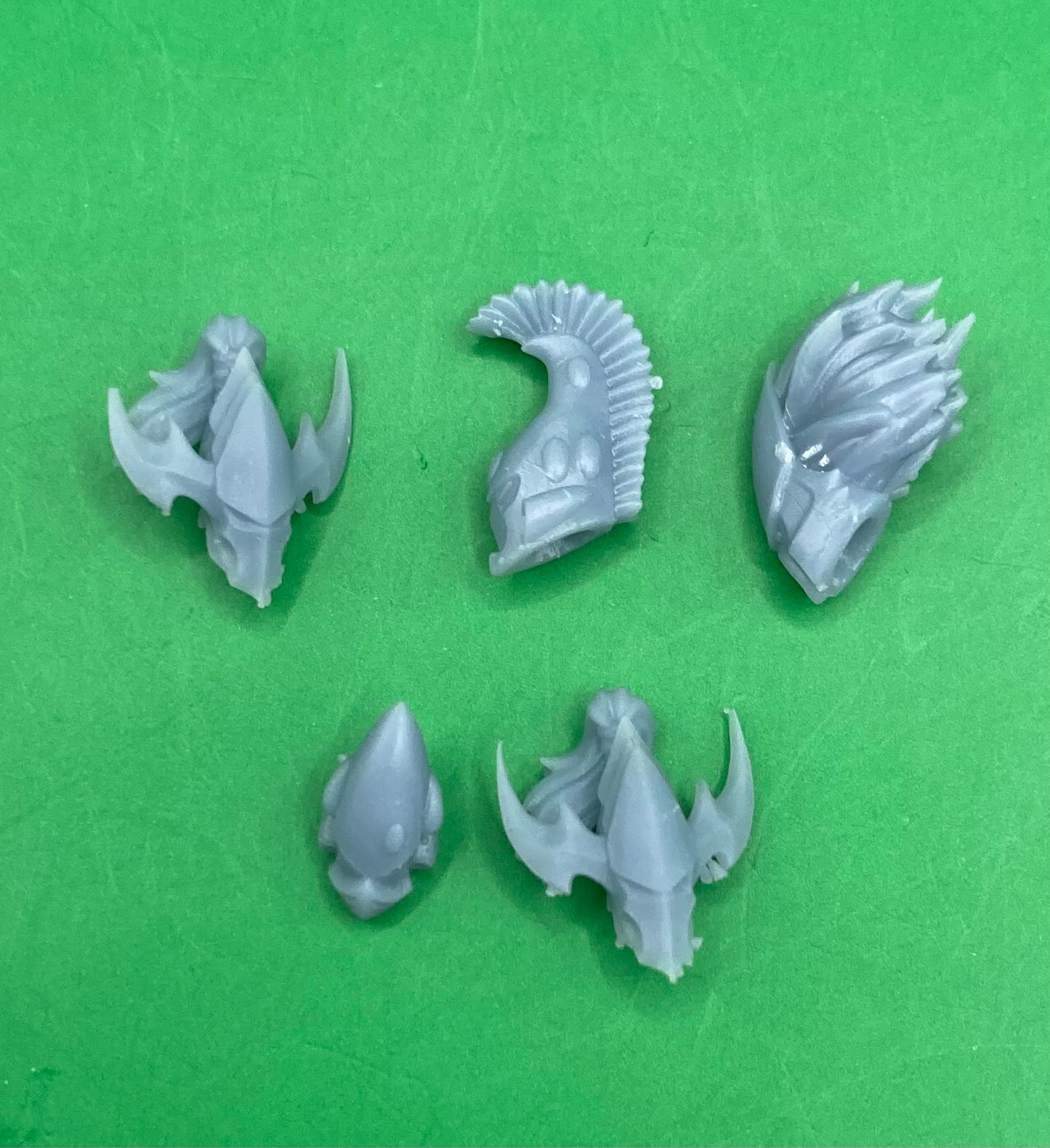 Eldarch Helmets, Customisation Pack - 32mm Scale (21 Variants Available) - Battle Yak