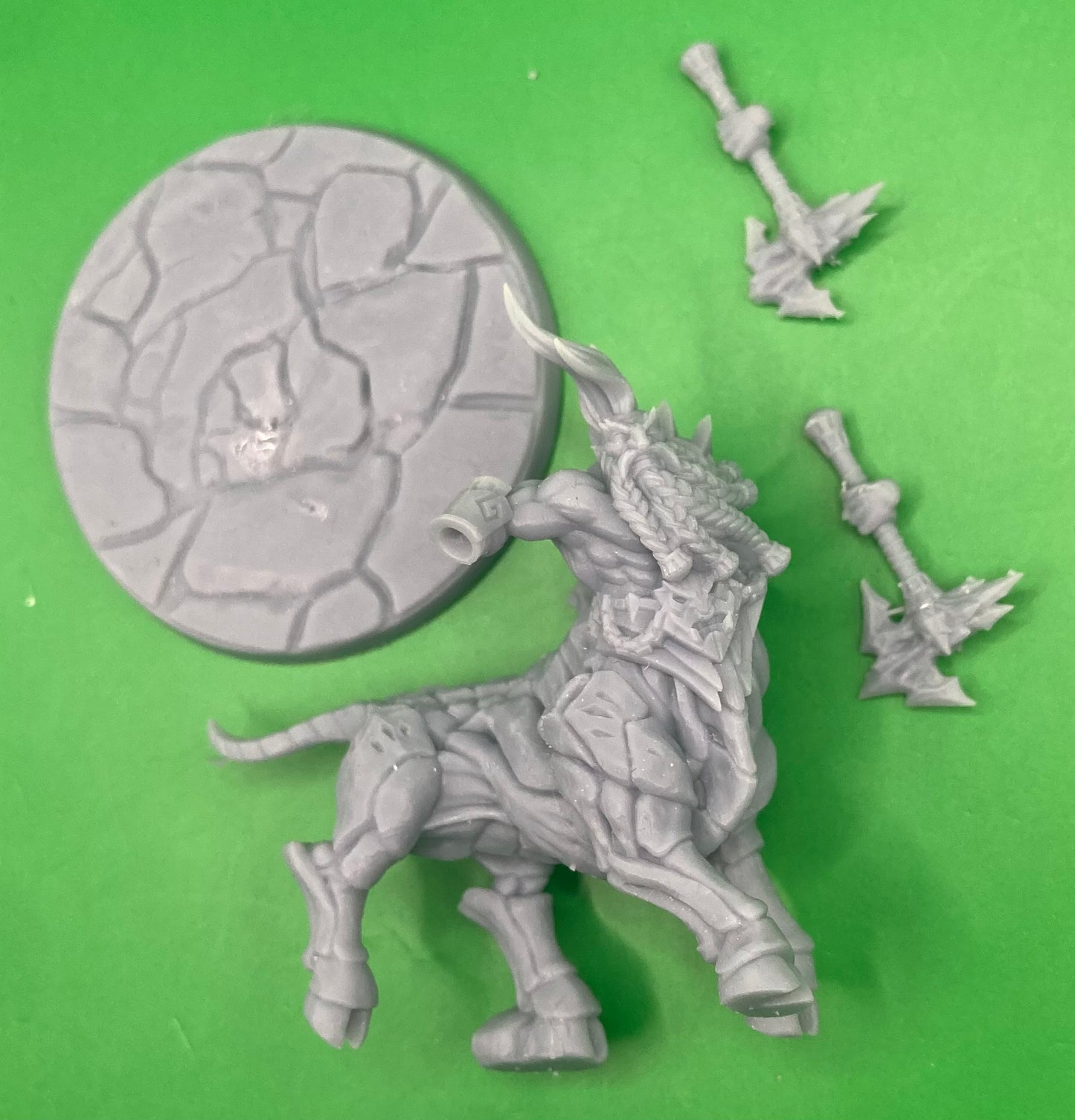 Dumloktaurs (3 Variants Available) - Artisan Guild