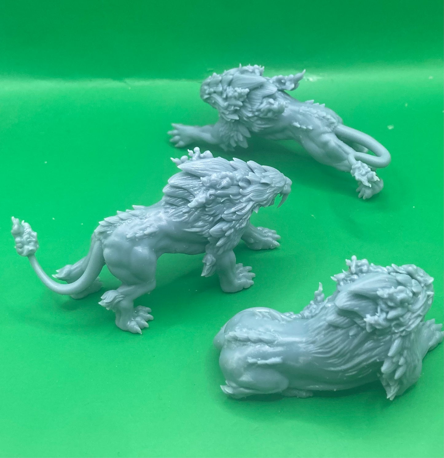 Sabertooth Beast (3 Variants Available) - Epic Miniatures