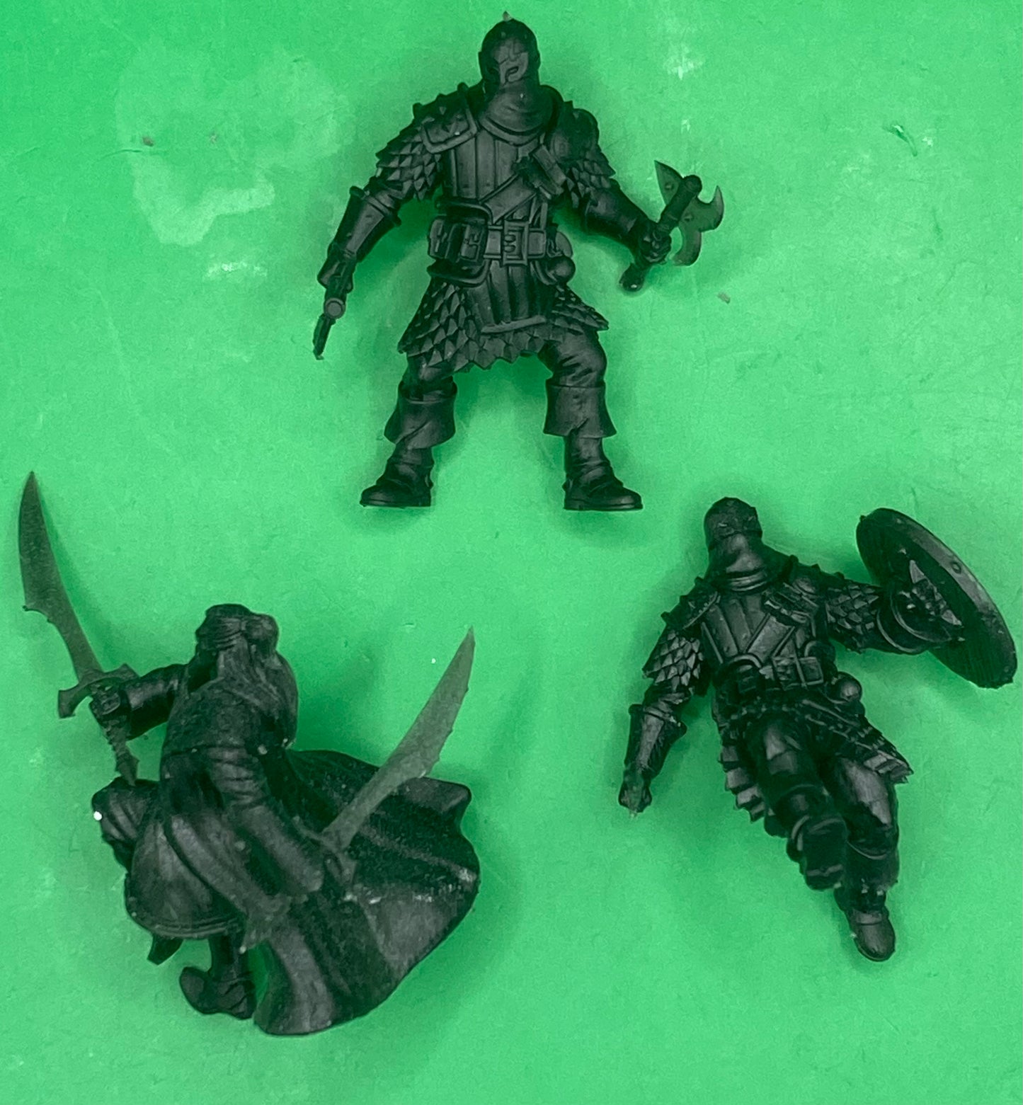 Masked Bandit (3 Variants Available) - Epic Miniatures