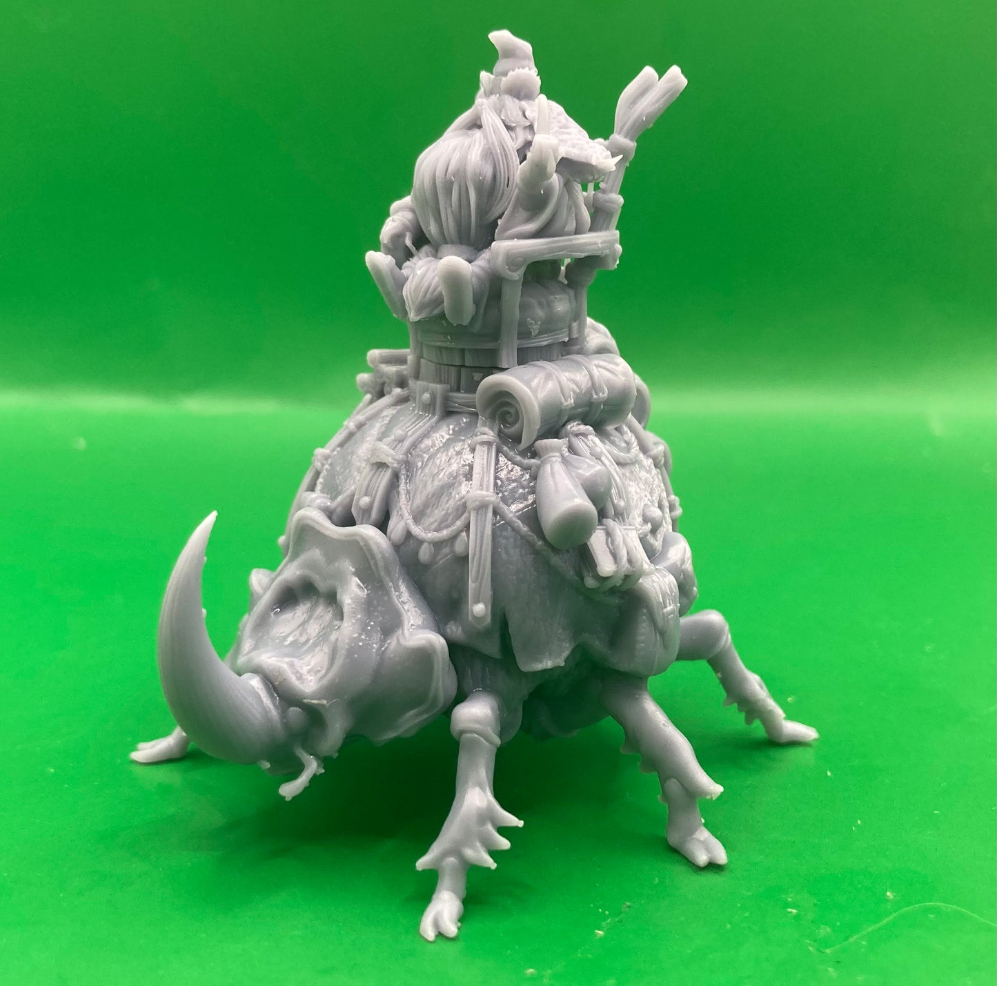 Beetle Tamer Gnomes (4 Variants Available) - Epic Miniatures