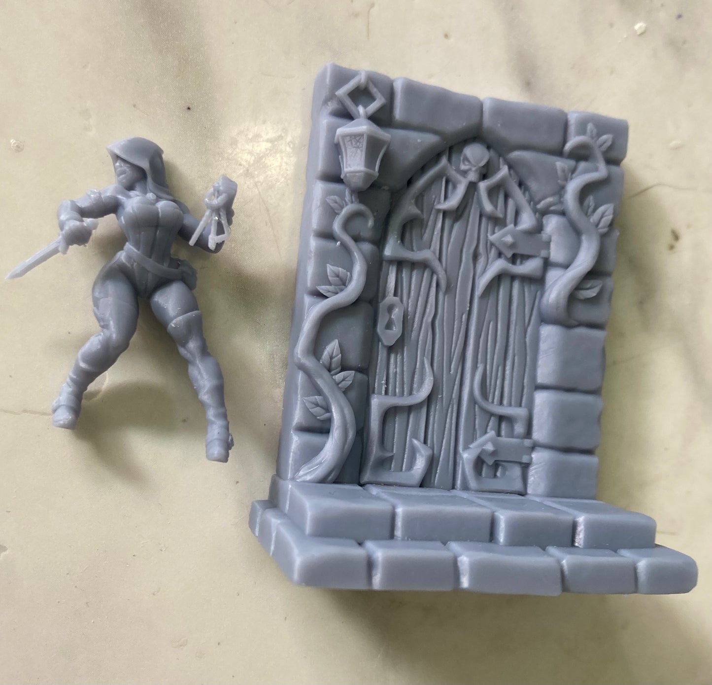 Adrianna, Thief Pinup - Artisan Guild